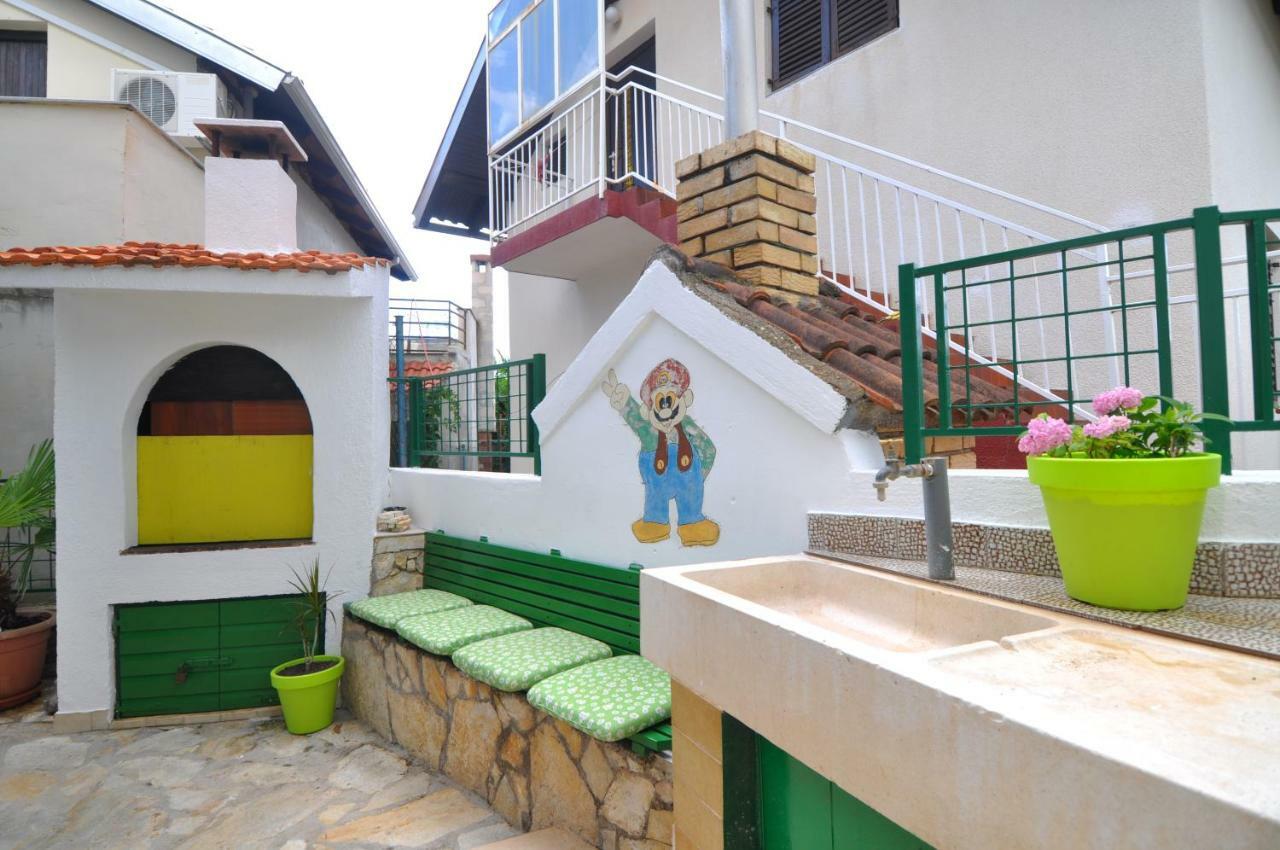 Apartment Gatti Grassi Zaboric Luaran gambar
